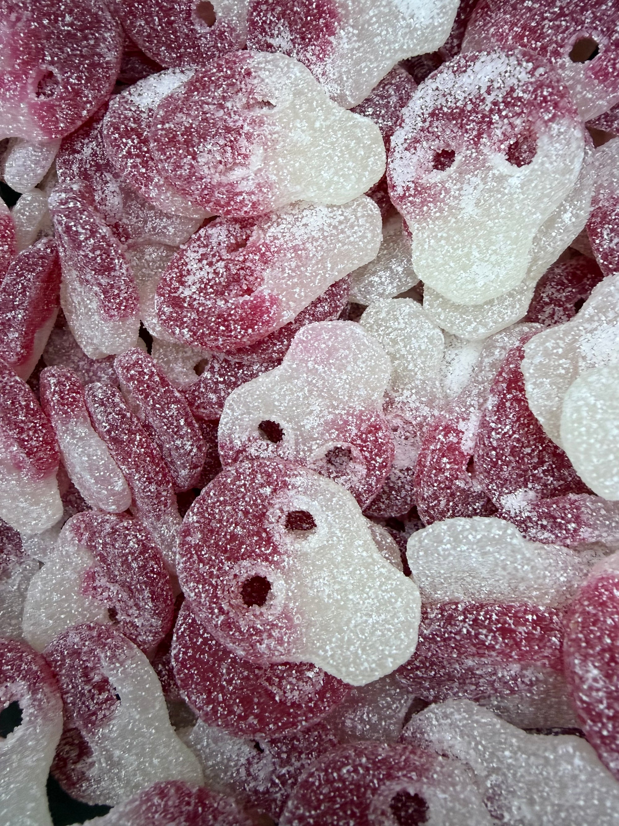 Bubs Sour Berry Skulls (Sweden)